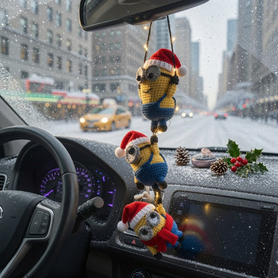 Handmade Crochet Christmas Car Charm - Cute Yellow Guy with Santa Hat, Rear View Mirror Ornament, Holiday Car Accessory (Bản sao)