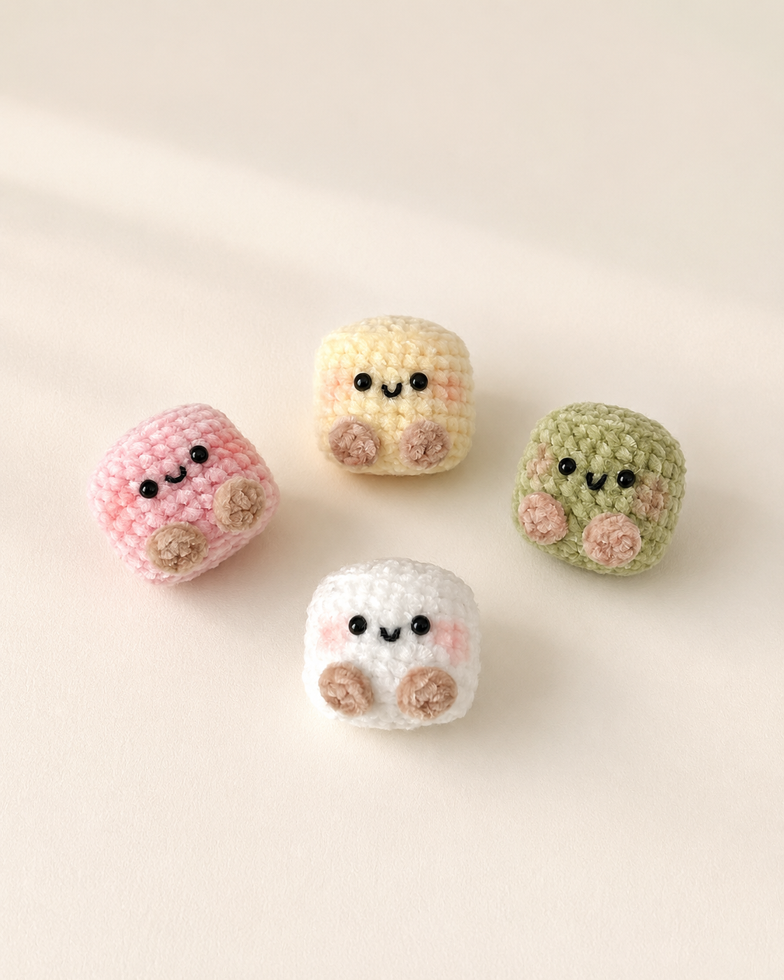 Cute Crochet Marshmallow Mochi Plush Set | Handmade Amigurumi Kawaii Desk Pet