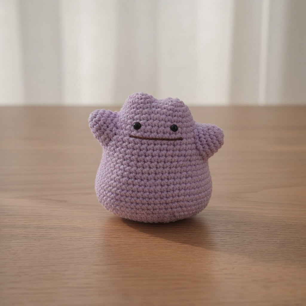 Crochet Mini Monster Keychain — Cute Collectible Creature Charm, Handmade Kawaii Critter Gift