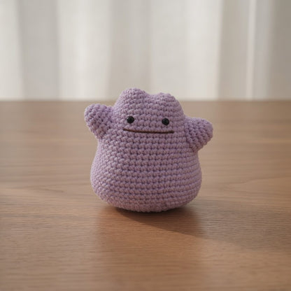 Crochet Mini Monster Keychain — Cute Collectible Creature Charm, Handmade Kawaii Critter Gift
